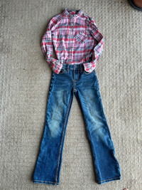 Wrangler jeans and plaid shirt 