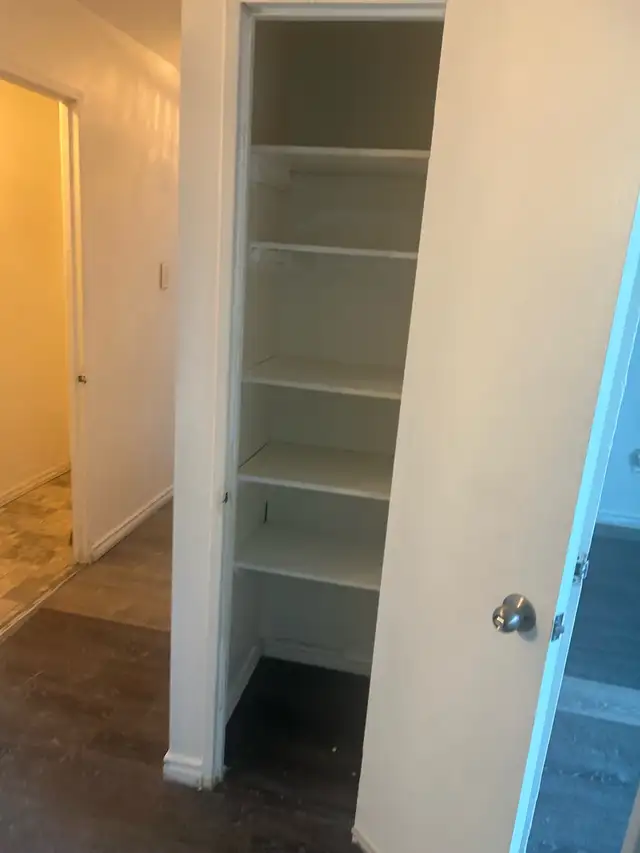2 bedroom condo apartment for sale63436971917185123