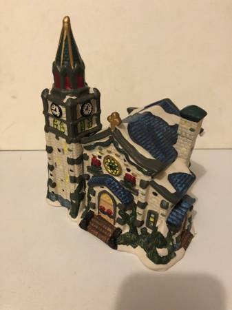 Enchanted Christmas Clivedon Chapel porcelain $25. 6 1/4” L in Holiday, Event & Seasonal in Oakville / Halton Region