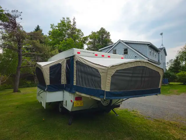2009 Starcraft Pop Up with Slideout in Travel Trailers & Campers in New Glasgow - Image 4
