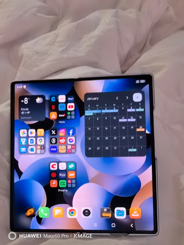 Xiaomi Mix Fold 2 in Cell Phones in Dartmouth - Image 4