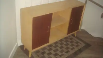 CABINET_MID CENTURY(MCM)/VINTAGE DISPLAY CABINET, View more