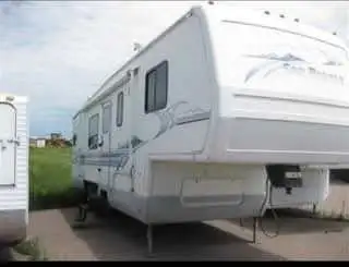 1998 Seabreeze 33ft RV Good Condition Everything Works Only Needs a Water Pump