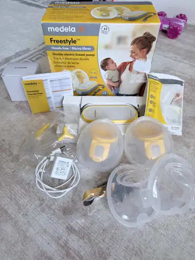 Medela Freestyle Hands-Free Breast Pump, View more