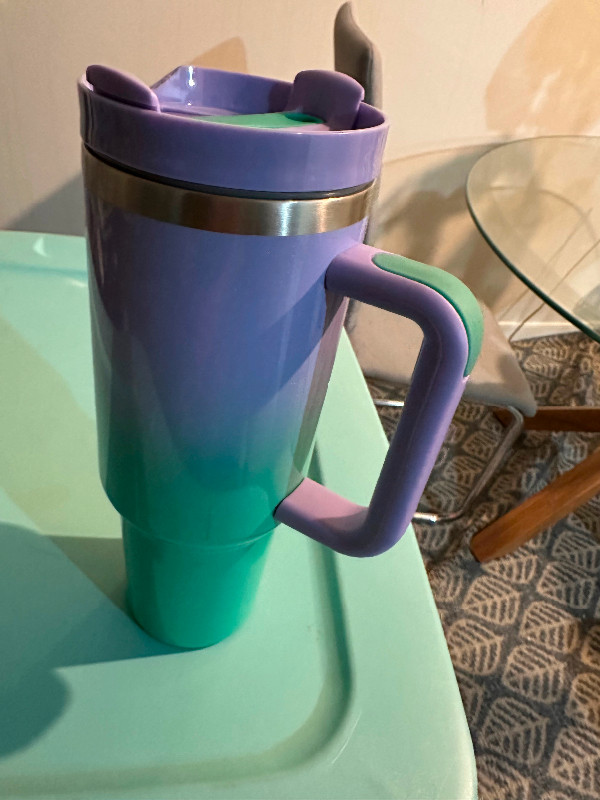 Elegant insulated stainless cups in Kitchen & Dining Wares in Edmonton - Image 4