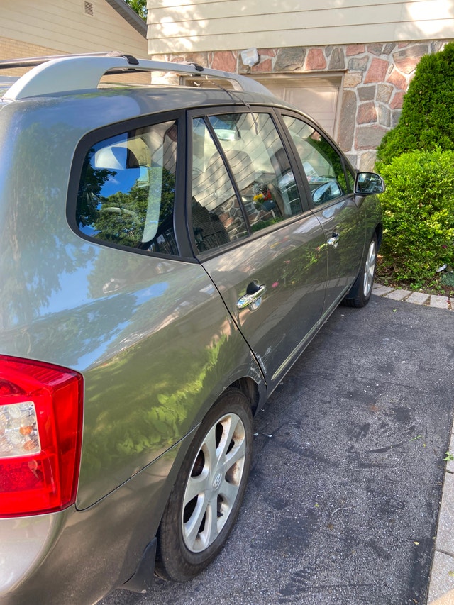 kia Rondo, année 2011. automatique, 93 000Km — photo 2
