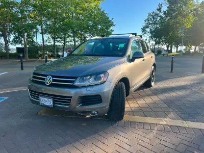 Well maintained VW Touareg turbo diesel SUV, AWD. Excellent towing capacity, good highway fuel econo...