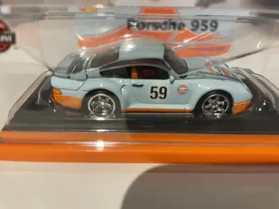 Hot Wheels RLC 86’ Porsche 959 Gulf Blue Excellent condition $80 Pick up in Kleinburg ON