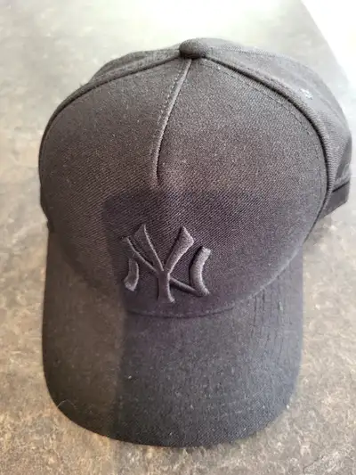 NY Yankees Adjustable Ball Cap, View more