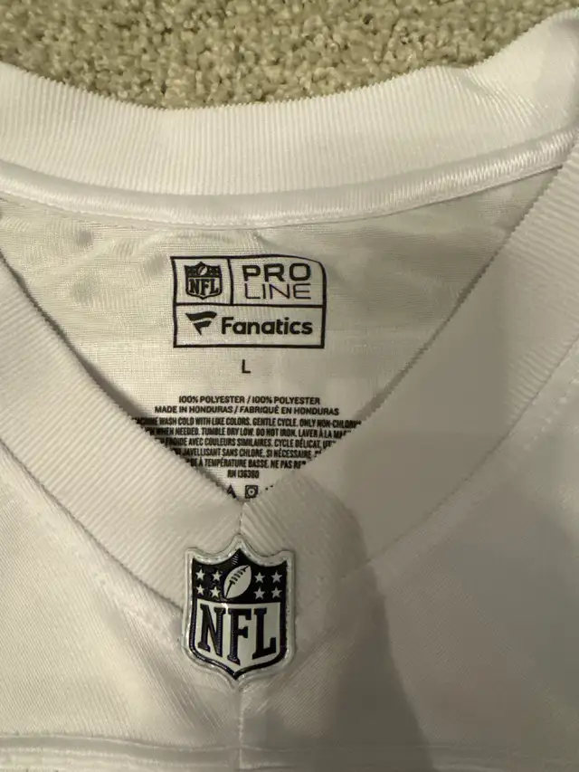 NFL Kansas City Chiefs Mahomes Youth Jerseys in Other in Edmonton - Image 3