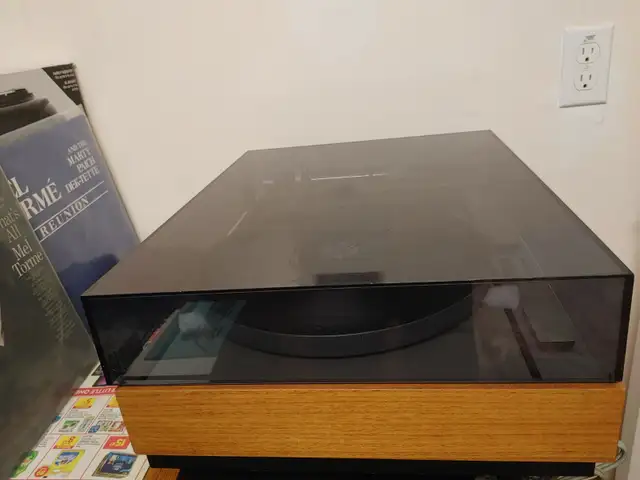 Thorens TD-125 MK2 MKII Turntable with SME 3009 Series 2 tonearm in Stereo Systems & Home Theatre in City of Toronto - Image 4