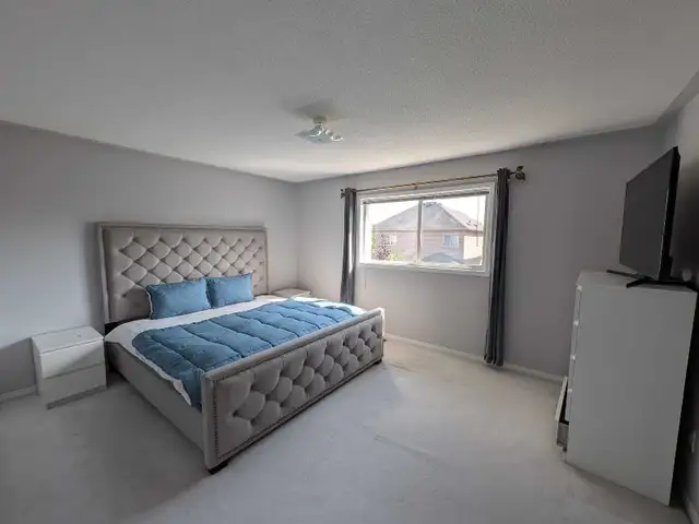 3 bedroom house for rent in Mississauga(upper level)
