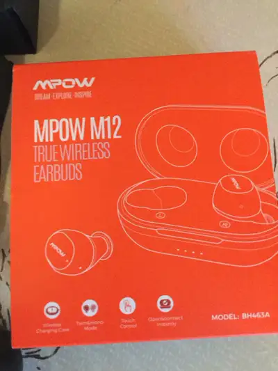 écouteur Bluetooth sas fil neuf/ earbuds wireless new , View more