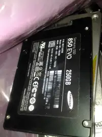 250gb ssd drive hundreds of 2.5 and 3.5 from 1 to 6 tb  sas sata