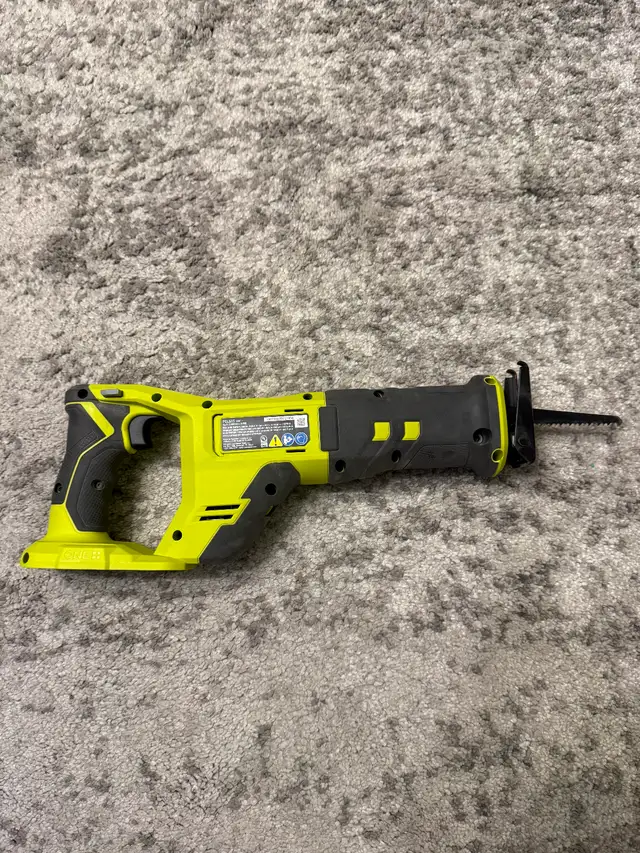 RYOBI 18V ONE+ Lithium-Ion Cordless Reciprocating Saw in Power Tools in City of Toronto - Image 3