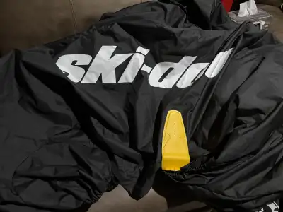 Toile Ski-Doo Expedition, View more