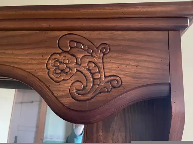Dresser with Mirror solid wood with carved details in Dressers & Wardrobes in Peterborough - Image 8