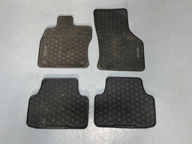 VW Jetta Monster Mats - Winter in Other Parts & Accessories in City of Montréal