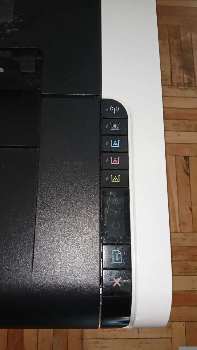 hp LaserJet cp1025nw color printer in Printers, Scanners & Fax in City of Toronto - Image 3