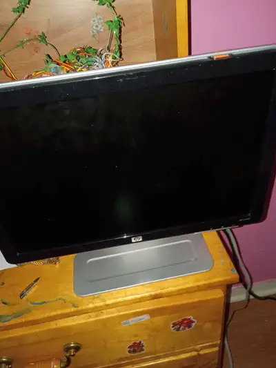 looking for a tv! (cheap pls), View more