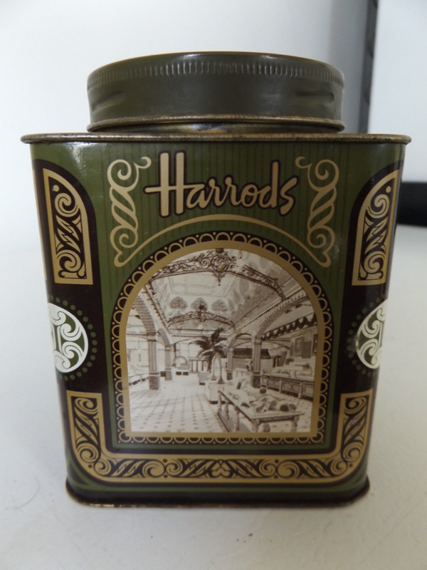 ORIGINAL VINTAGE ANTIQUE HARRODS TEA TIN BOX LONDON ENGLAND dans Art et objets de collection  à Région d’Oakville/Halton - Image 4