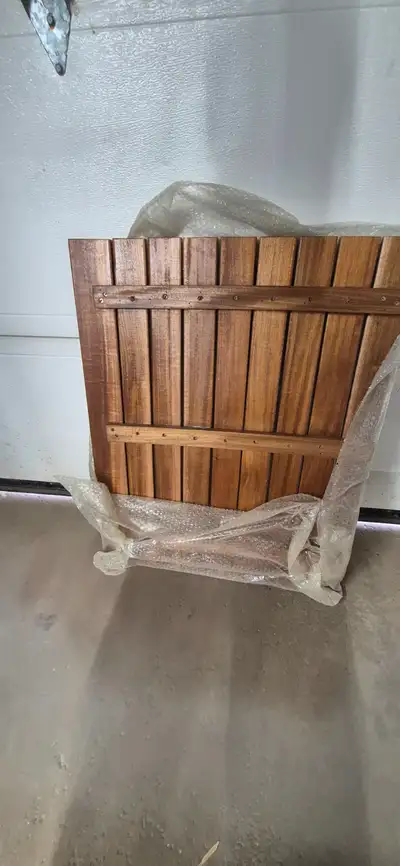 Medium Table Top With No Legs - One Left (Info In Description), View more