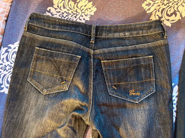 Women’s Designer jeans for sale in Other in Gatineau