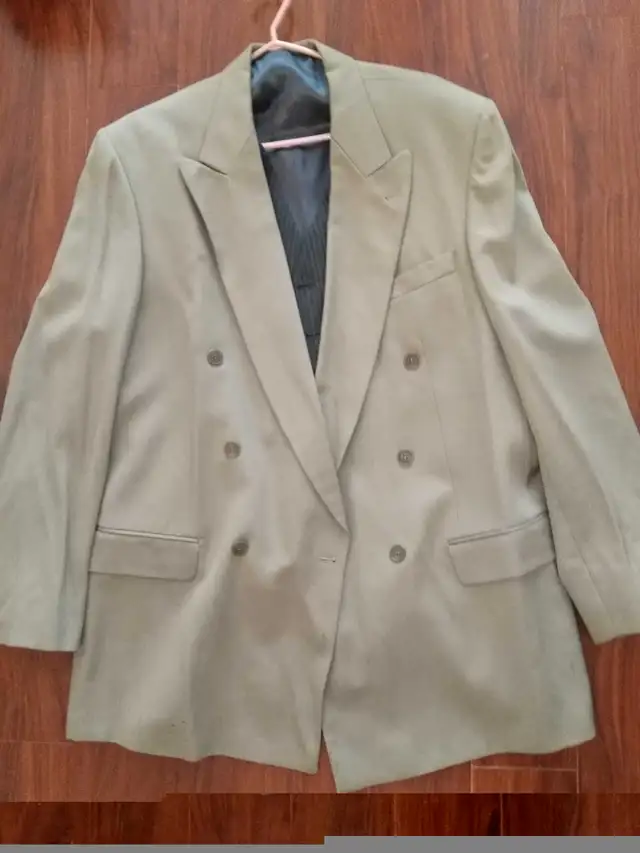 Big men's XXL suit blazers  $15 each (size 46") in Men's in City of Toronto - Image 7