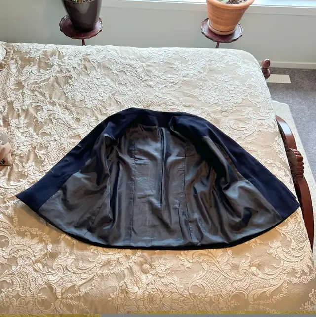 Navy Blue Designer Tailor-Made One-Of-A-Kind Women's Pant Suit! in Women's - Other in Calgary - Image 8