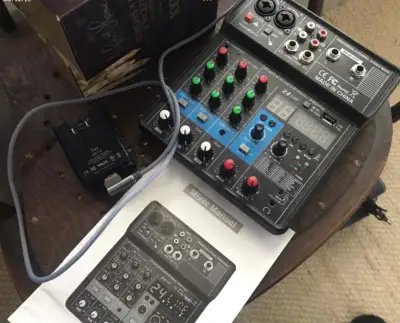 In working as new condition The M-Audio Fast Track Pro is a 4x4 USB audio/MIDI interface capable of...