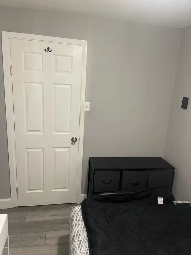 private room for rent in Room Rentals & Roommates in Dartmouth - Image 3