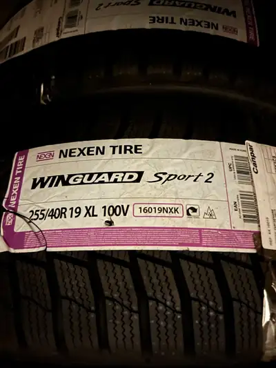 Selling set of 4 brand new with sticker nexen wingaurd sport 2 winter tires. 255/40R 19 XL 100V Boug...