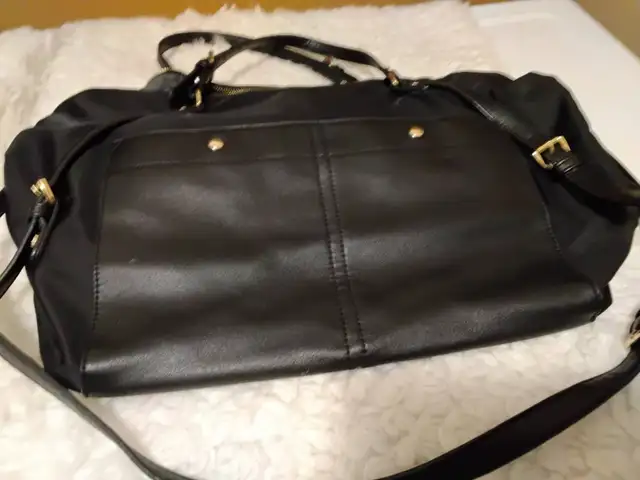 Designer woman bag new, practical beautiful in Women's - Bags & Wallets in Ottawa - Image 9