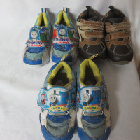 3 Pairs Boys Runners 2 Thomas & 1 Carters Velcro Shoes Size 8-9