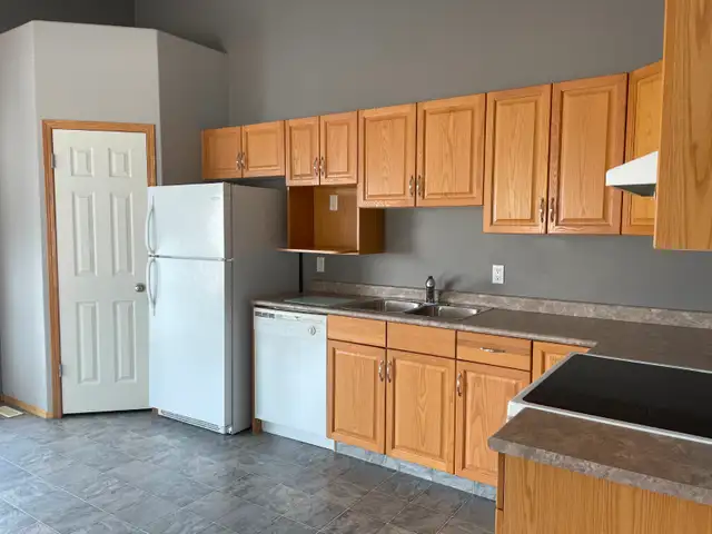 For Rent Dec 1. $1200. 2 Bed, 1.5 Bath Saamis Heights 4plex in Long Term Rentals in Medicine Hat - Image 4