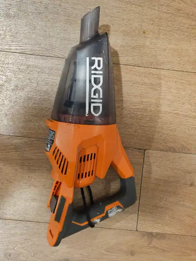 Ridgid 18v Cordless Hand Vacuum (R860902) - tool only, View more