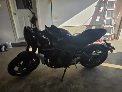 Transfert à la SAAQ aucune procuration sera signée. 6 vitesses 660 cc