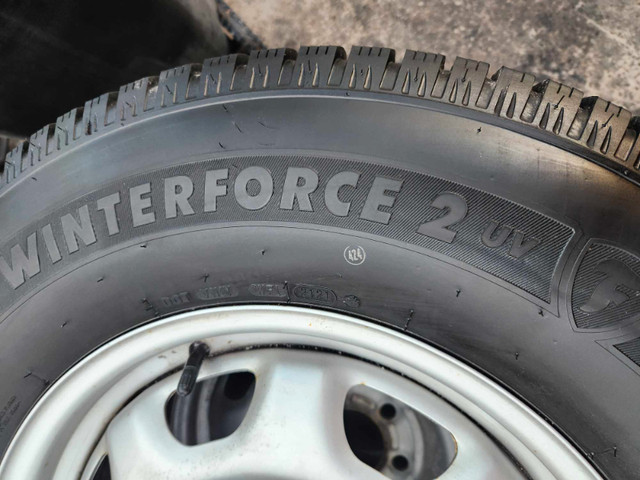 FORD F150 WINTER TIRES OEM 6x135 RIMS SENSORS 265 70 17 in Tires & Rims in Markham / York Region - Image 4