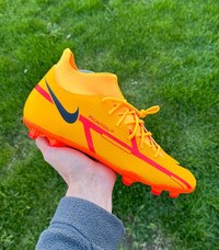 Nike Phantom GT2 Club DF FG MG Soccer Shoes Cleats Orange 