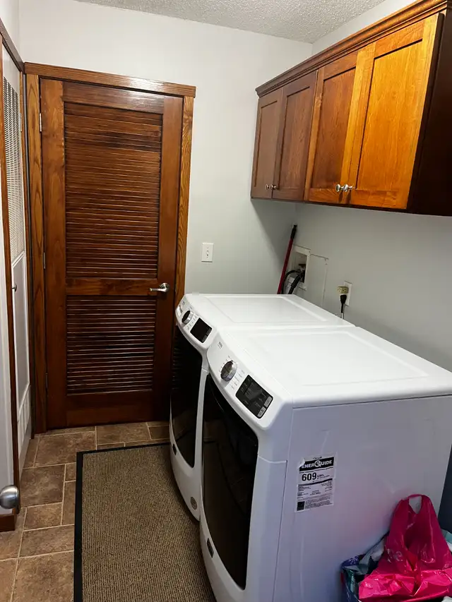 2011 Home in Bredenbury, SK 3Bd 2Bath $199.000. 1440sqft in Houses for Sale in Regina - Image 11