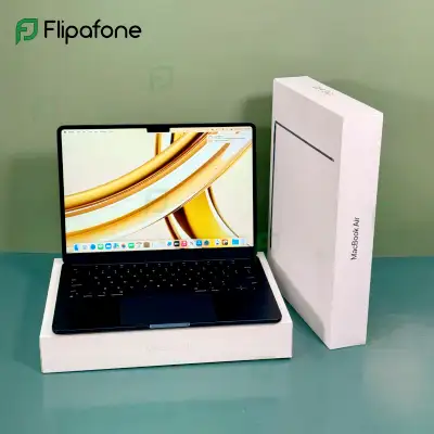HOT CASH DEALS THIS WEEK ONLY! Contact - 647/646/3350 CHECK OUT OUR MACBOOK AIR'S BELOW: —----------...