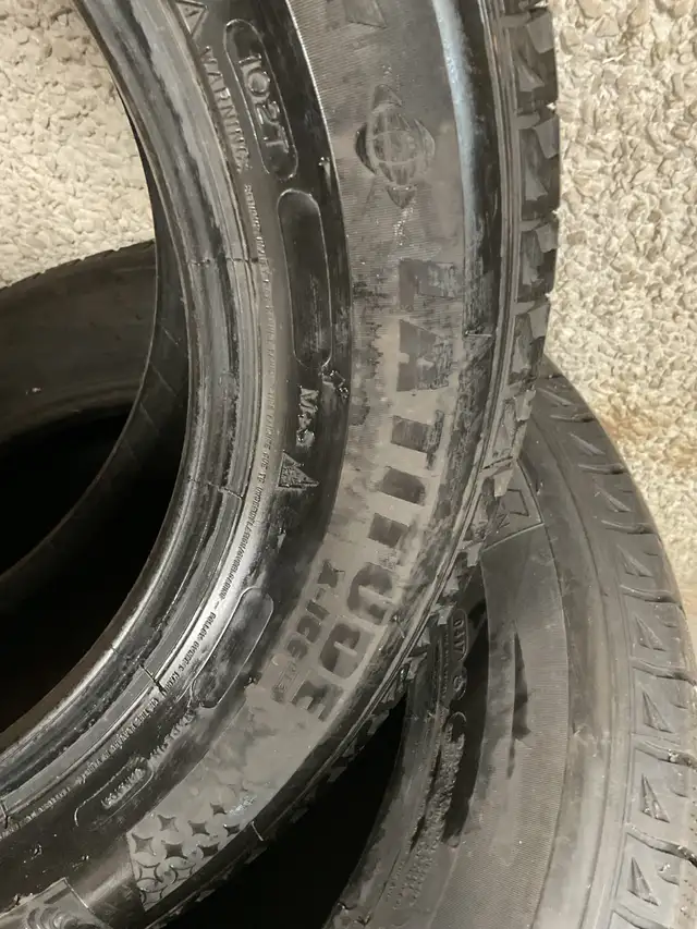 Pneu d’hiver suv in Tires & Rims in Laval / North Shore - Image 3