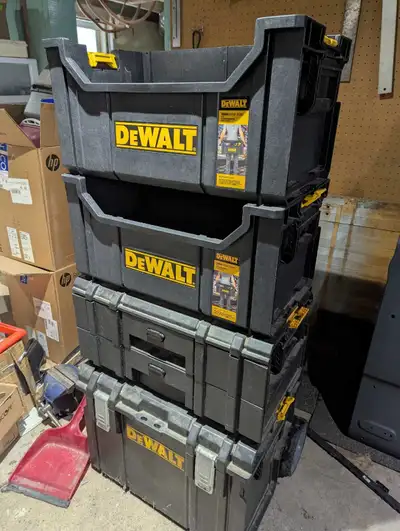 Dewalt Toughsystem Packout, View more