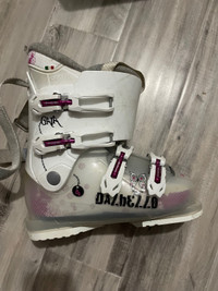 Girls Ski Boots (23.5)