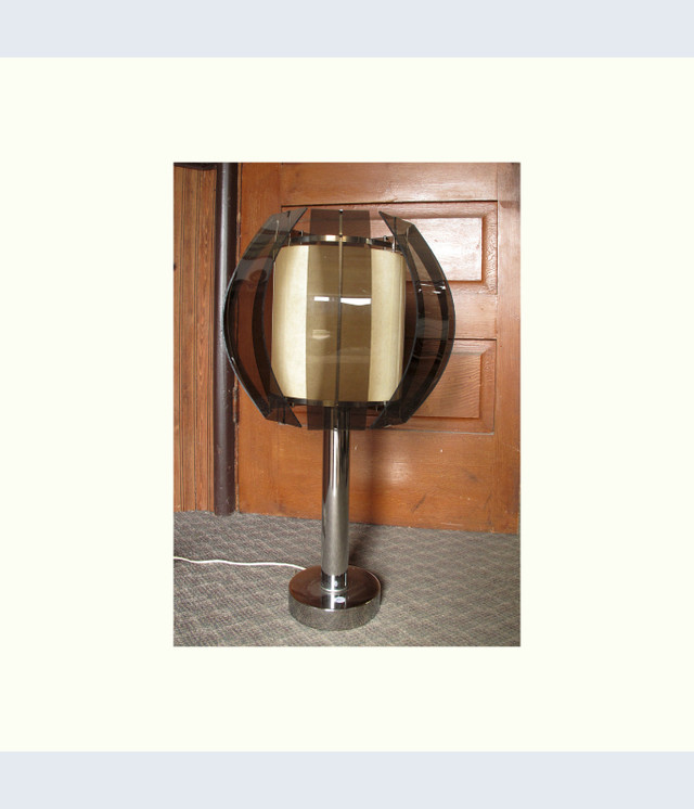 Vintage 1960s Mid Century Modern Table Lamp in Arts & Collectibles in Owen Sound