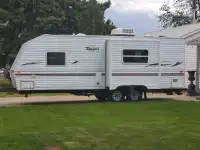 2001 Terry Trailer - 24 Foot