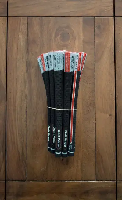 Golf Pride Tour Velvet Align Standard Grips, Set of 13., View more