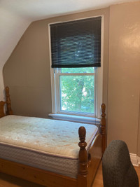 Student rooms to rent near McMaster University 