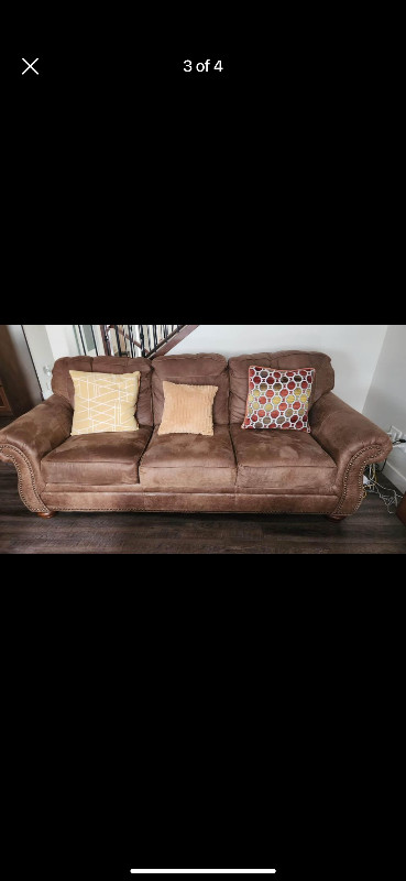 2 pieces 3seat set couch’s in Couches & Futons in Calgary - Image 3
