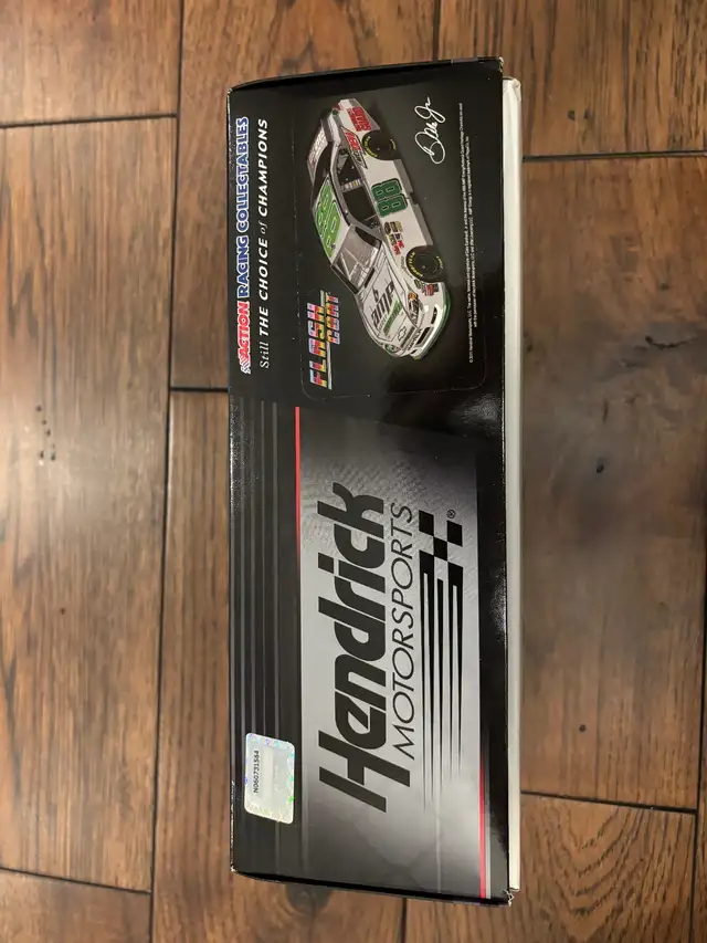 Dale Earnhardt Jr NASCAR Diecast in Arts & Collectibles in City of Toronto - Image 2